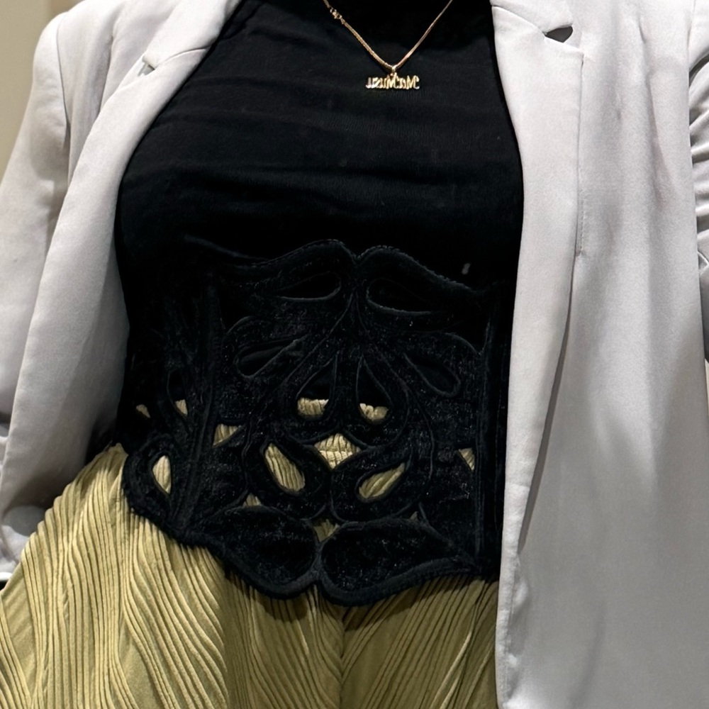 Black velvet belt
